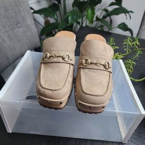 Madden Girl Tan Platform Loafers